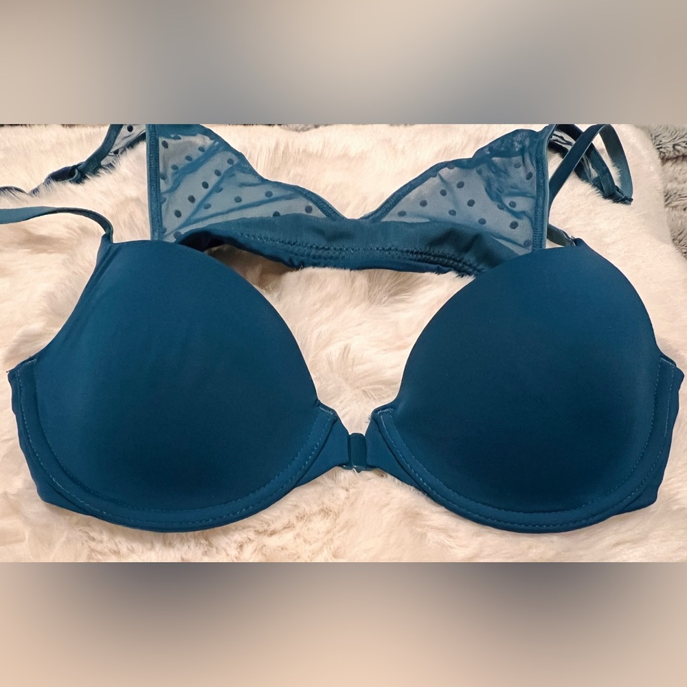 Body By Victoria’s Secret front close 32A Teal
